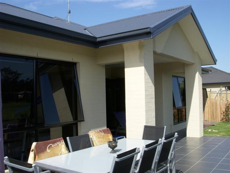15 Championship Drive, Wyong NSW 2259