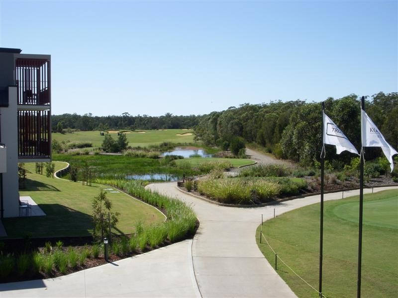 15 Championship Drive, Wyong NSW 2259