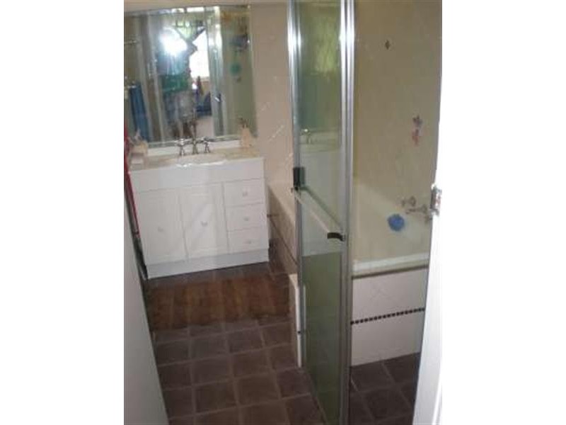 17 Warrior Street, Belmont North NSW 2280