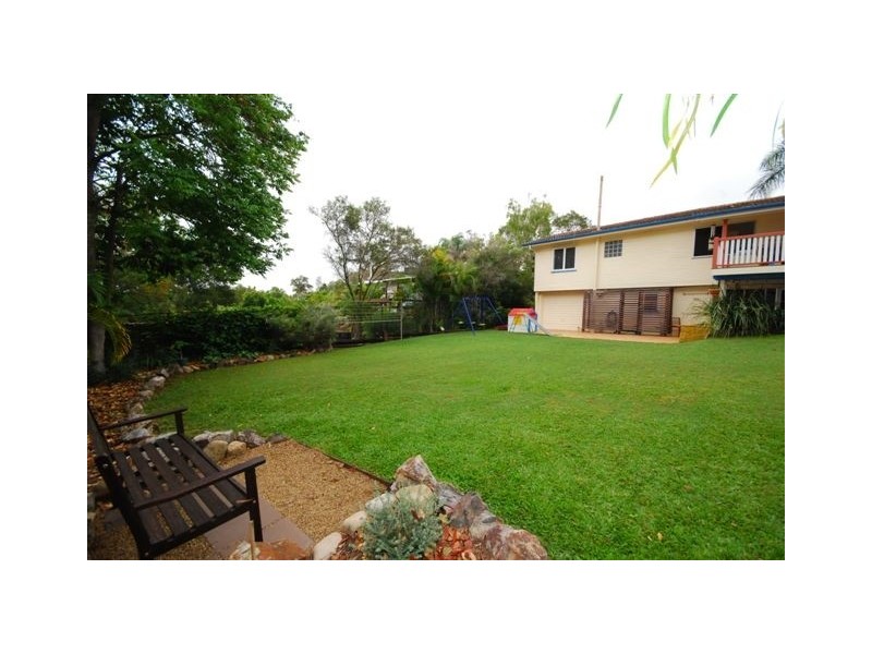 12 Balmore Street, Indooroopilly QLD 4068