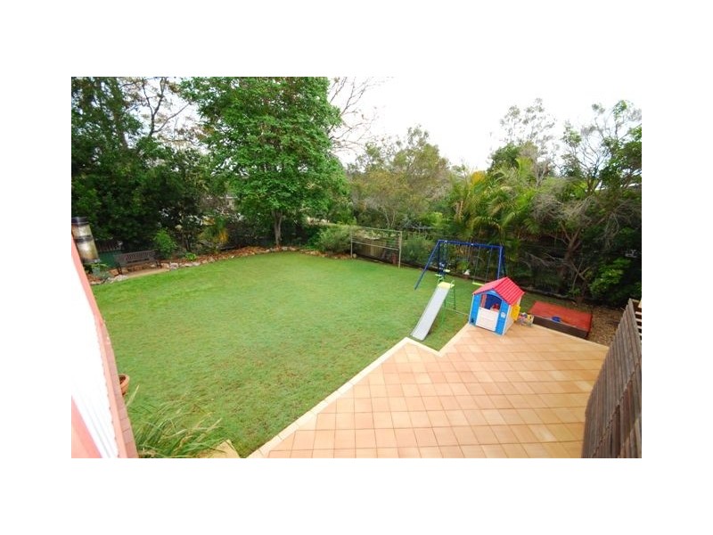 12 Balmore Street, Indooroopilly QLD 4068