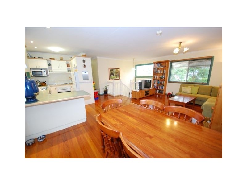 12 Balmore Street, Indooroopilly QLD 4068