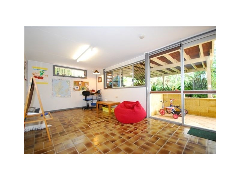 12 Balmore Street, Indooroopilly QLD 4068