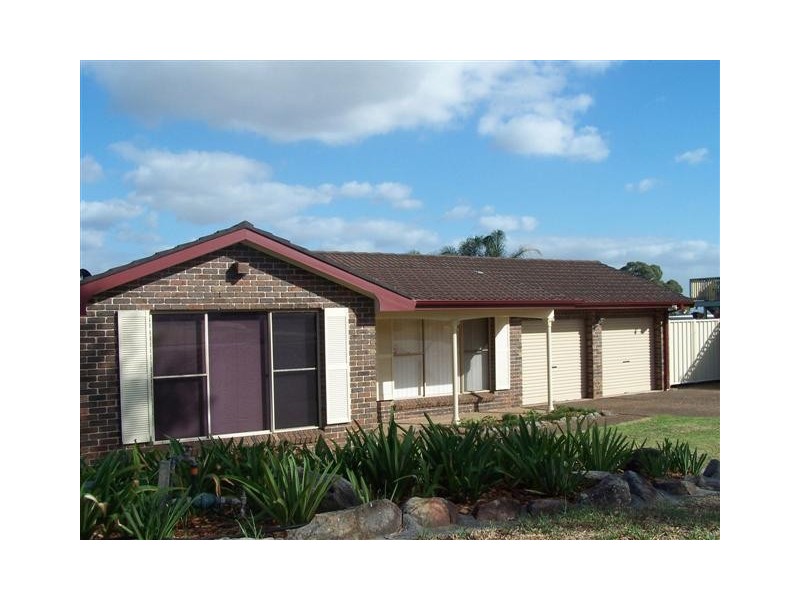 24 Debenham Avenue, Leumeah NSW 2560