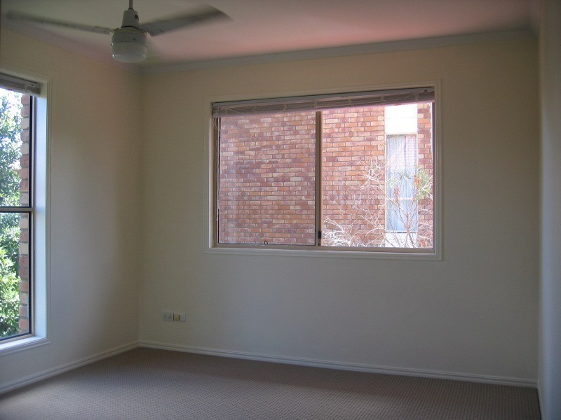 23/13 Bridge Street, Redbank QLD 4301