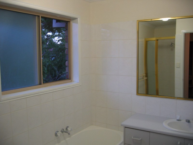 23/13 Bridge Street, Redbank QLD 4301