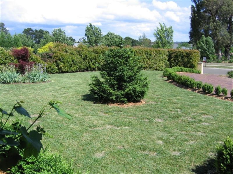 48 Highland Drive, Bowral NSW 2576