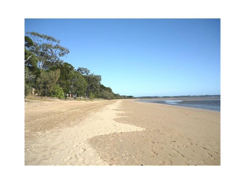 3/8 Hervey Street, Hervey Bay QLD 4655