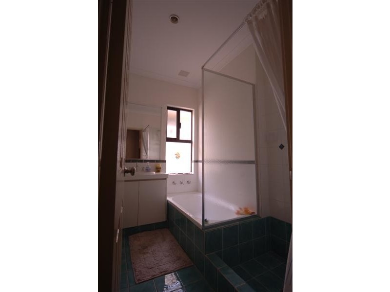 154b Huntriss Road, Doubleview WA 6018