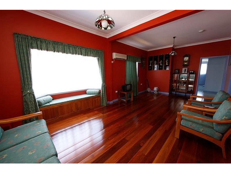 6A Somme Street, Port Kembla NSW 2505