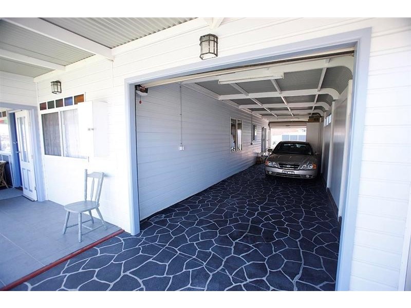 6A Somme Street, Port Kembla NSW 2505