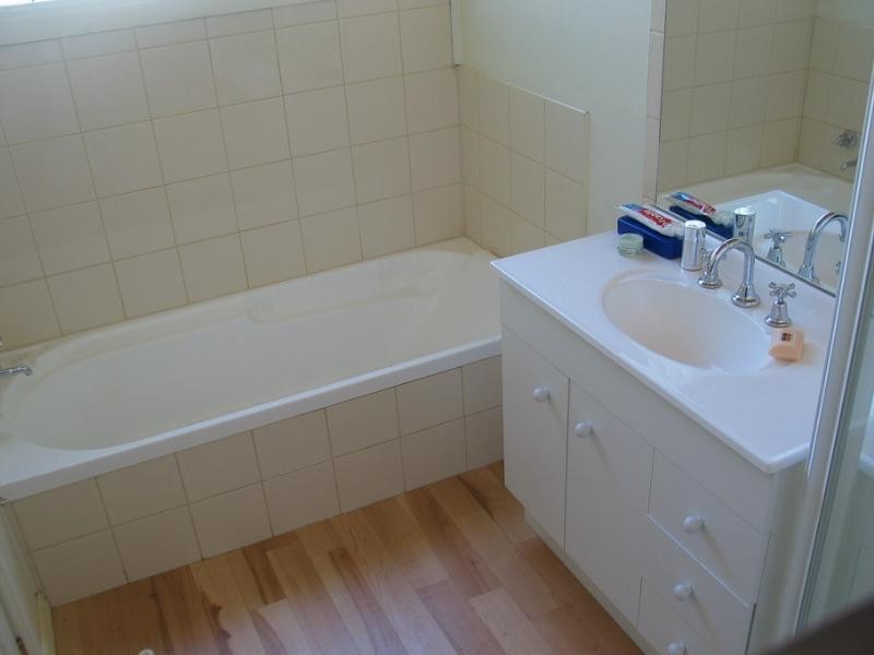 76 Hannon Street, Sea Lake VIC 3533