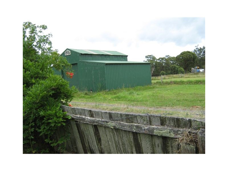 8c Parma Road, Falls Creek NSW 2540