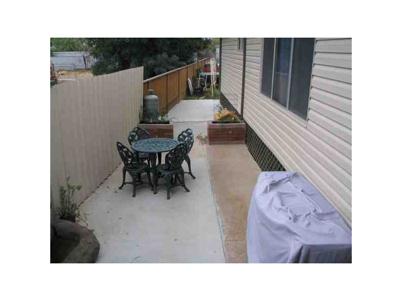 13 Cootamundra Road, Temora NSW 2666