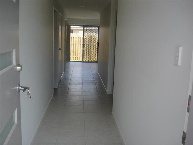 7-29 Workshop Street, Brassall QLD 4305