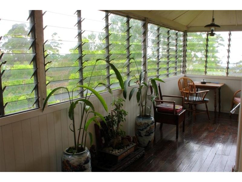 6 Areca Court, Eagle Heights QLD 4271