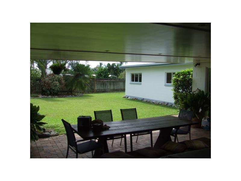 54 Cheviot Street, Smithfield QLD 4878
