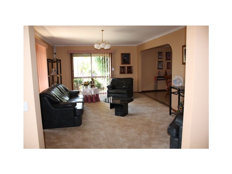 19 Cantala Court, Endeavour Hills VIC 3802