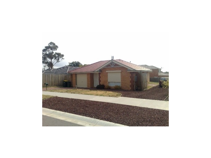 14 Triumph Way, Skye VIC 3977