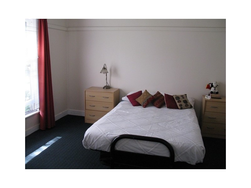 32 West Street, Nowra NSW 2541