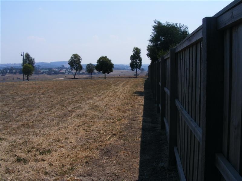 24 The Skyline, Sunbury VIC 3429