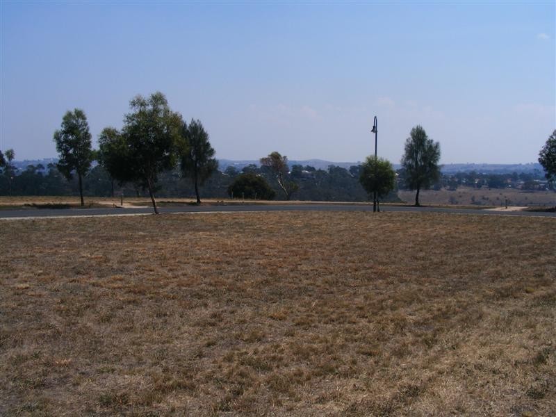 24 The Skyline, Sunbury VIC 3429