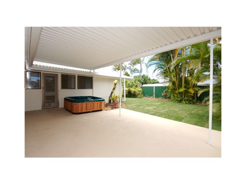 3 Tumala Street, Parrearra QLD 4575