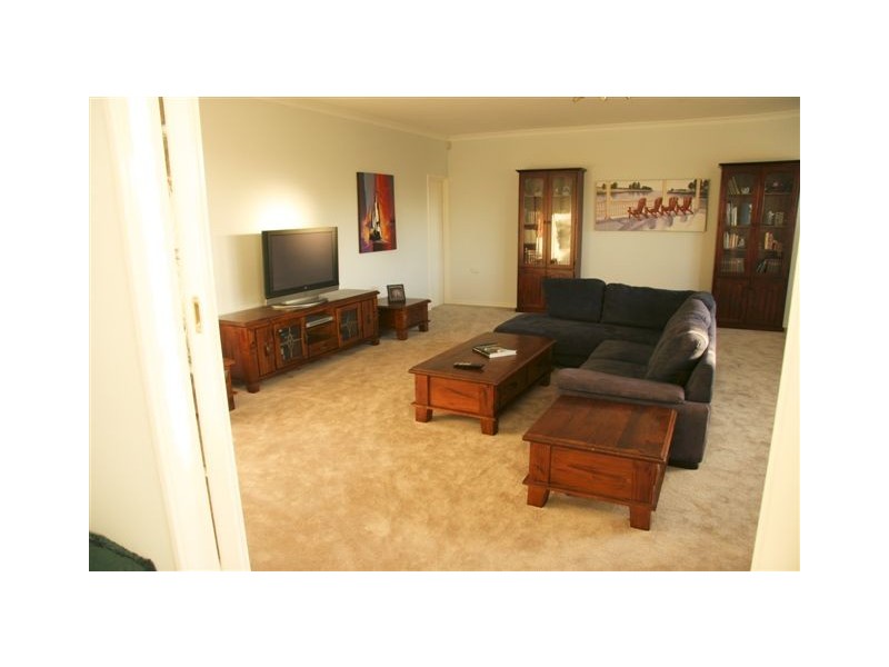 6 Solander Road, Hillarys WA 6025