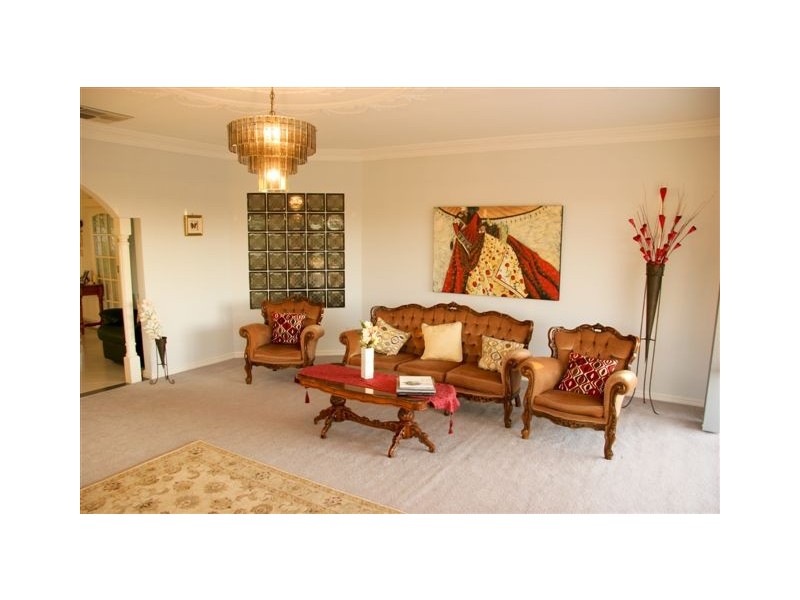 6 Solander Road, Hillarys WA 6025