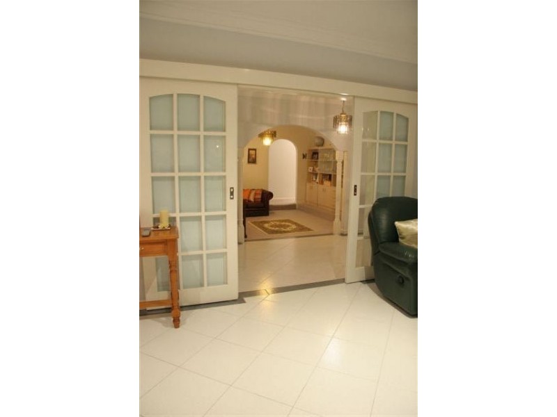 6 Solander Road, Hillarys WA 6025