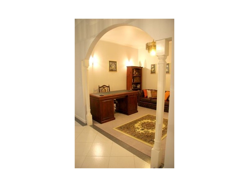 6 Solander Road, Hillarys WA 6025