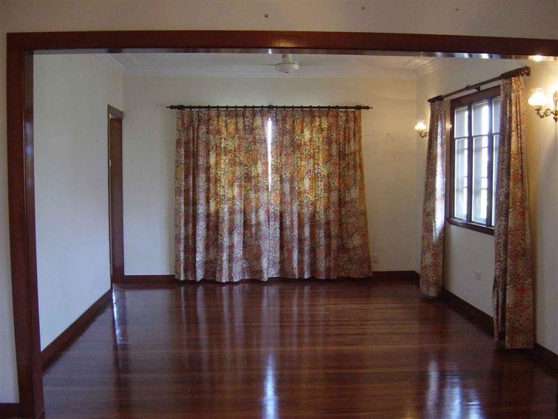 16 Dempsey Street, Annerley QLD 4103