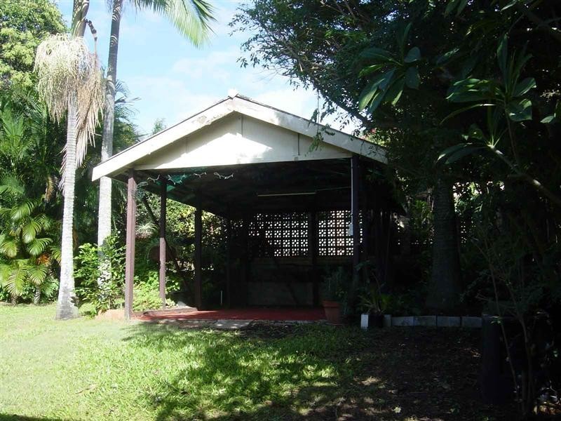 16 Dempsey Street, Annerley QLD 4103
