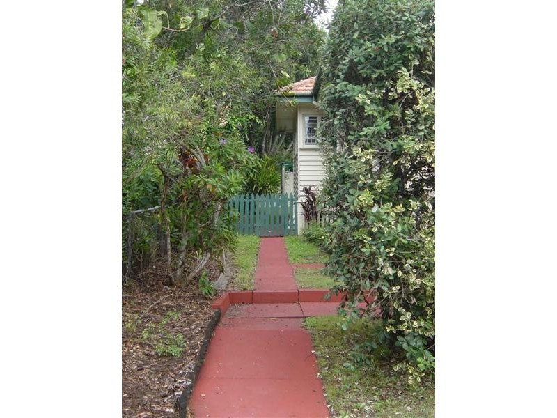 16 Dempsey Street, Annerley QLD 4103