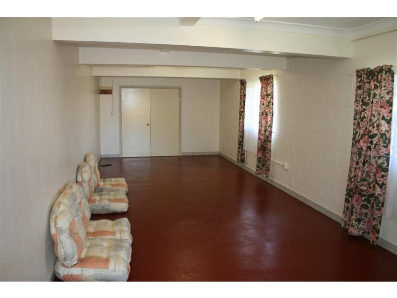 17 Monash Avenue, Malanda QLD 4885