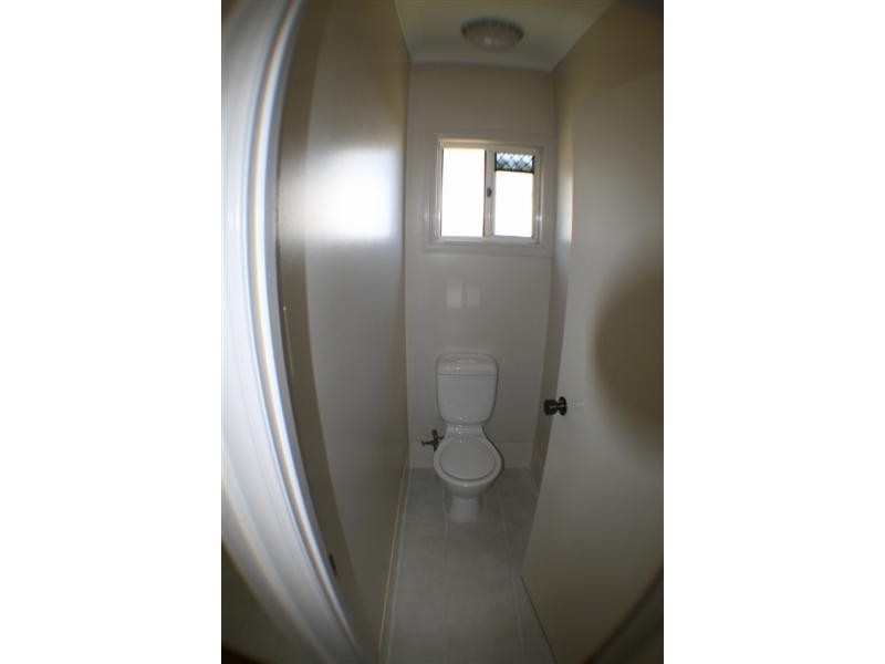 17 Monash Avenue, Malanda QLD 4885