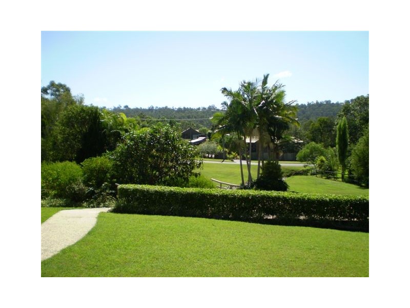 4 Carl Lentz Court, Worongary QLD 4213
