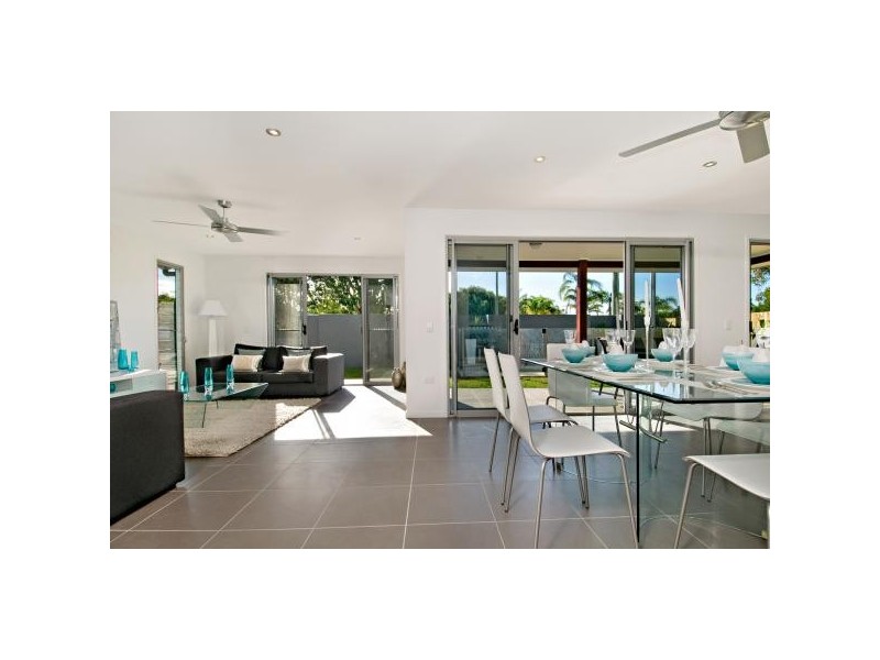 10 Sunrise Avenue, Coolum Beach QLD 4573