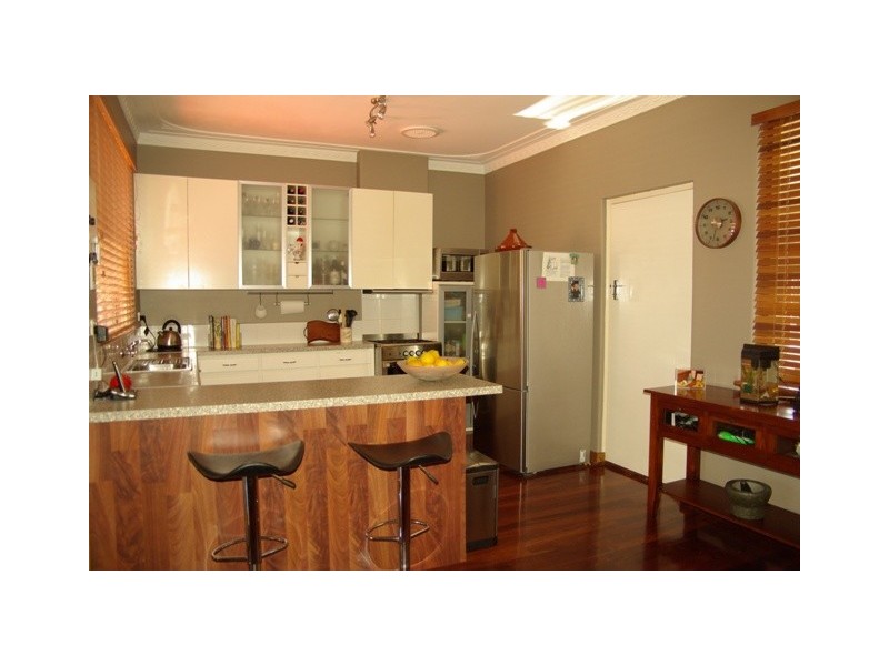 9 Woodrow Avenue, Yokine WA 6060