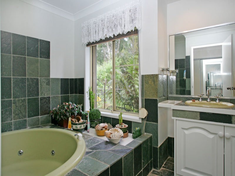 14 Earl Street, Shelly Beach NSW 2261