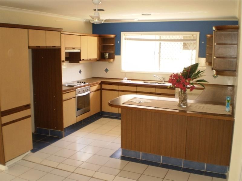 30 Brindisi Avenue, Isle Of Capri QLD 4217