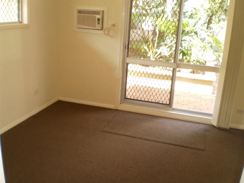 30 Brindisi Avenue, Isle Of Capri QLD 4217