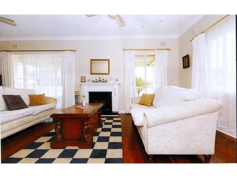 2 Bowran Avenue, Klemzig SA 5087