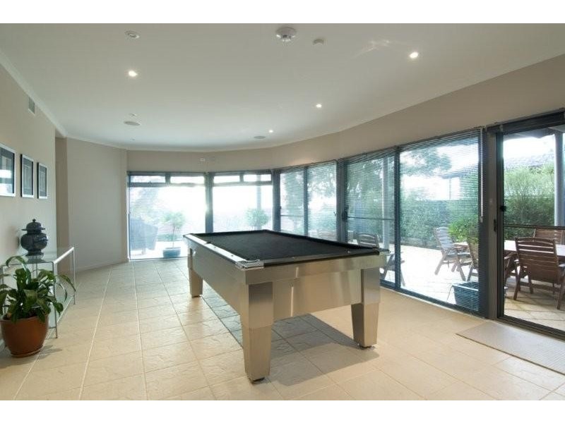 10 Barcroft Street, Pasadena SA 5042