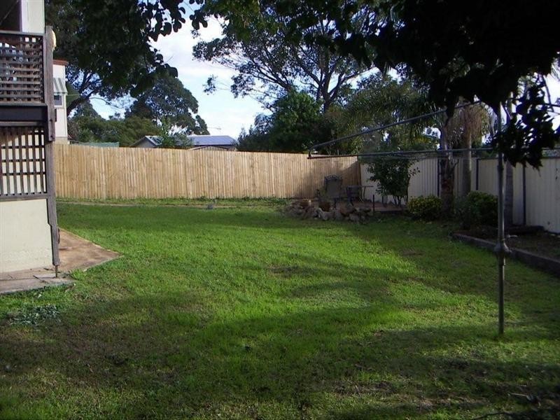18 Campbell Street, Gosford NSW 2250
