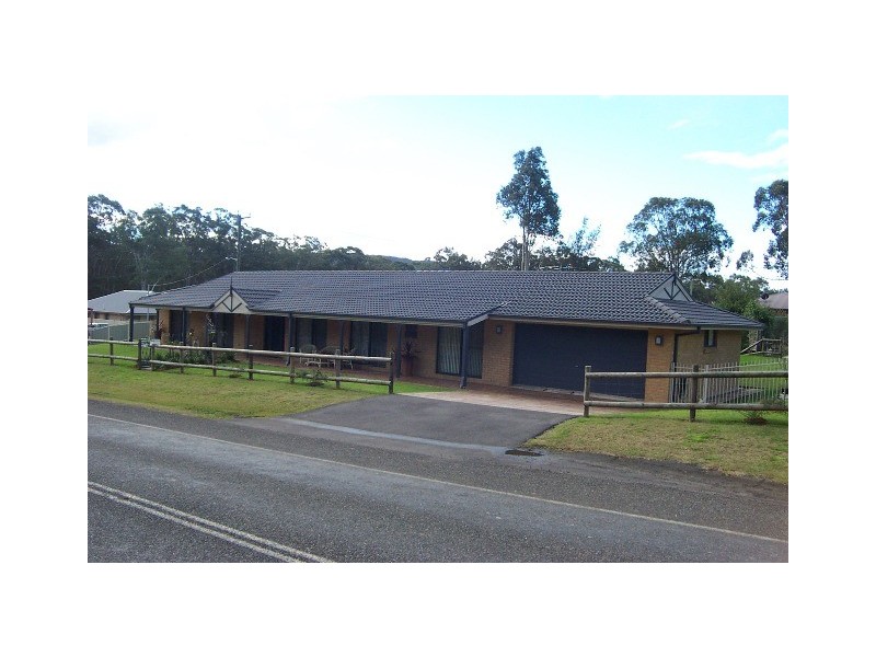 2A William Street, Paxton NSW 2325