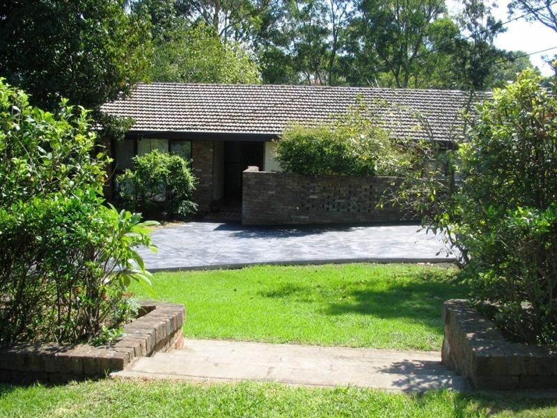 21 Karloon Road, West Pennant Hills NSW 2125