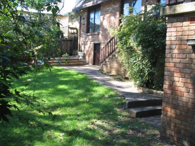 21 Karloon Road, West Pennant Hills NSW 2125