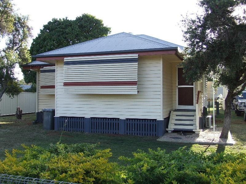 43 Retro Street, Emerald QLD 4720