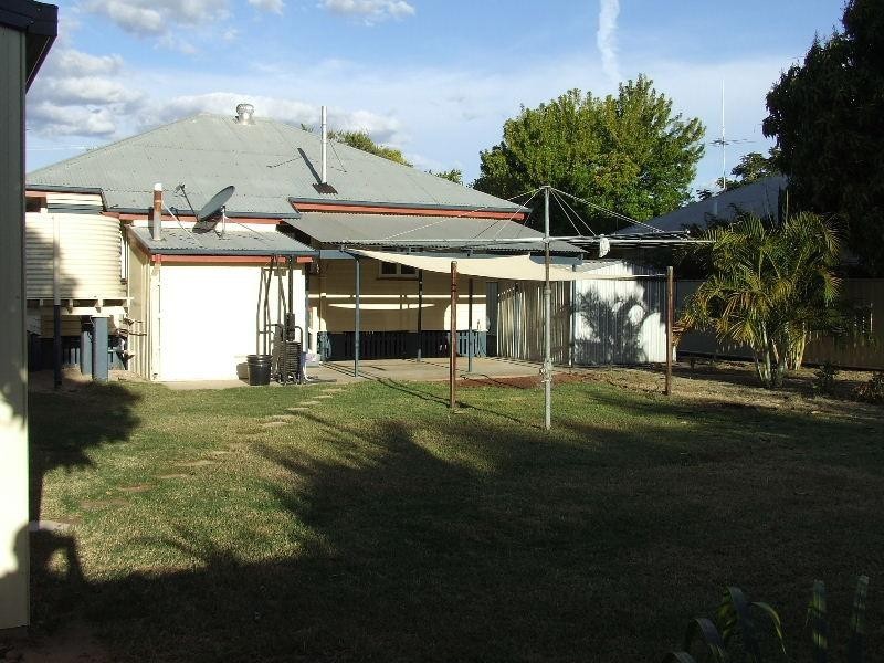 43 Retro Street, Emerald QLD 4720